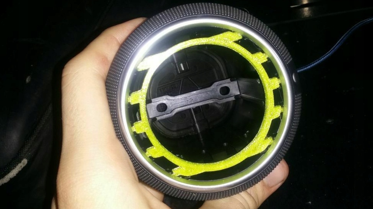 Kratka nawiewu pod wskaźnik 52 mm Audi A3 8P/S3 8P Turbo (3)
