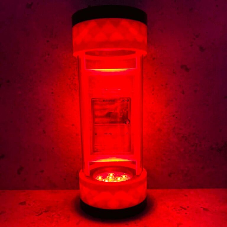 Podświetlany ekspozytor LED na karty gradingowe PSA, CGC i Beckett | RGB (8)